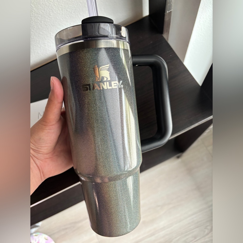 Stanley Midnight Glitz 30 oz quencher tumbler